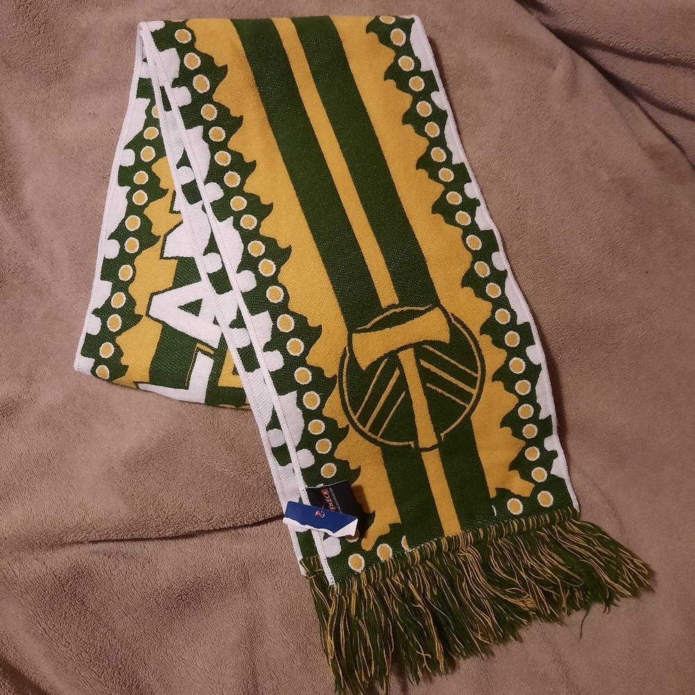 Green and Yellow Scarf